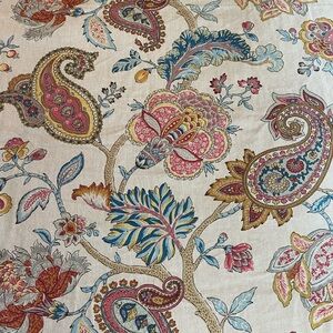 Floral Paisley Patterned Fabric King Coverlet set Villa Collection